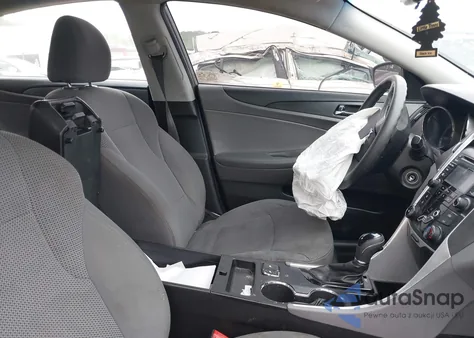 2013 Hyundai Sonata Gls from USA, damaged, VIN 5NPEB4AC1DH770569